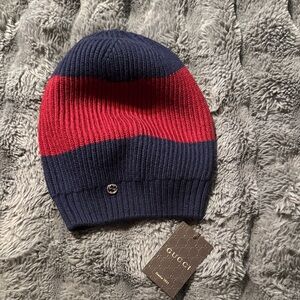 Gucci Kids Red and Navy Striped Knit Beanie